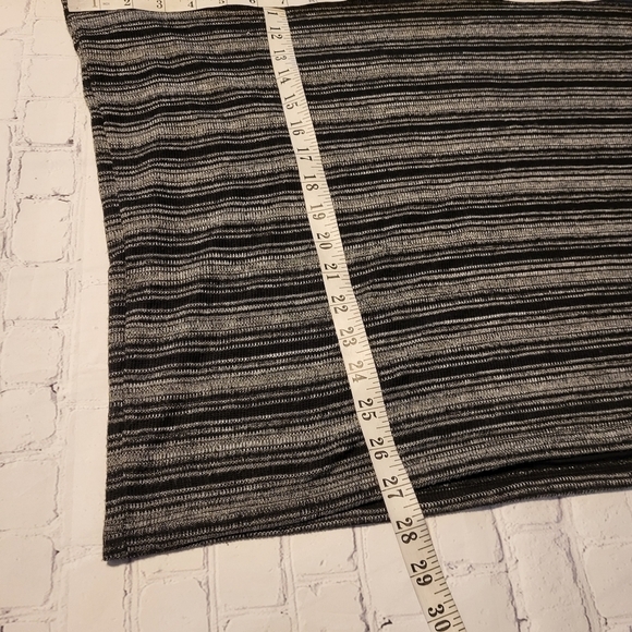 7 for all Mankind Long Sleeve SweatShirt Size XL - Picture 7 of 8